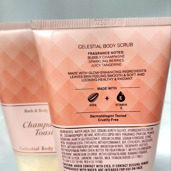 Champagne Toast Celestial Body Scrub x2 - Picture 2 of 2